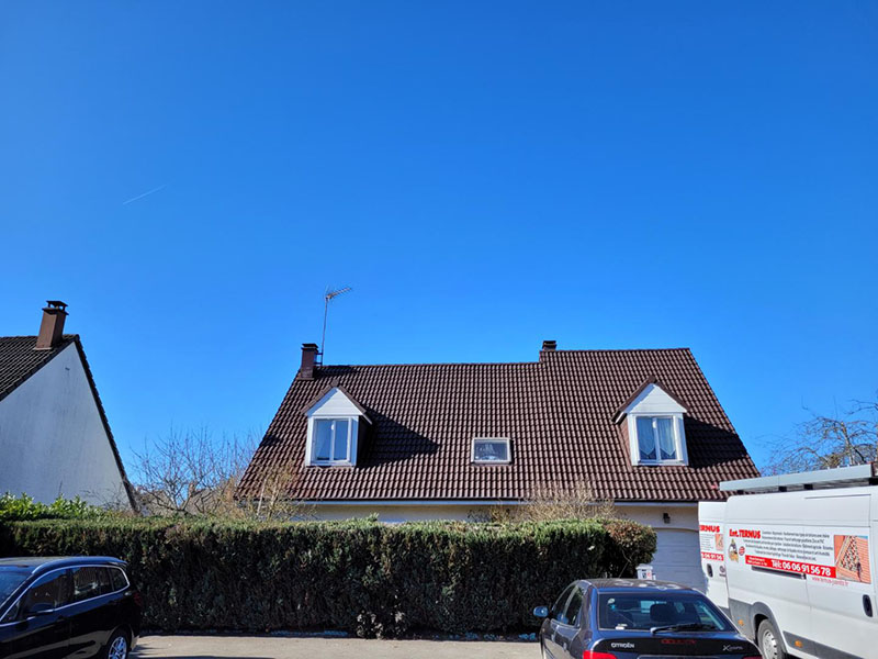 Couvreur fenêtre de toit Les Essarts-le-Roi