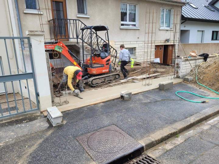 Préparation de terrain pour une construction solide et durable